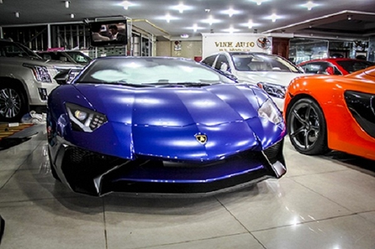 Sieu bo Aventador LP 750-4 SV Roadster doc nhat VN co gi?-Hinh-10